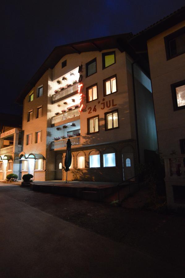 Hotel 24 Jul Pljevlja Eksteriør billede